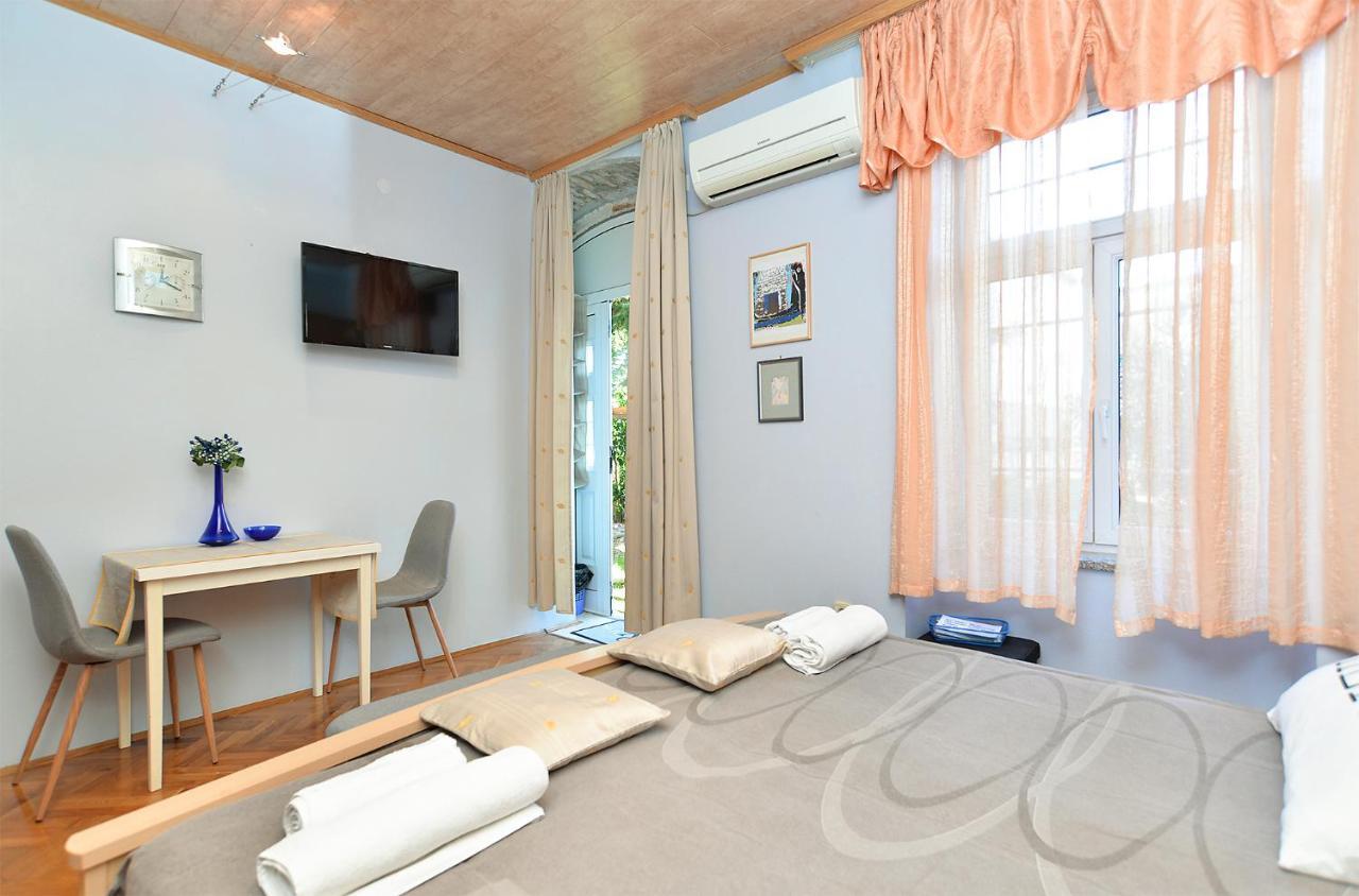 Apartments Jasna 1128 Фажана Екстер'єр фото