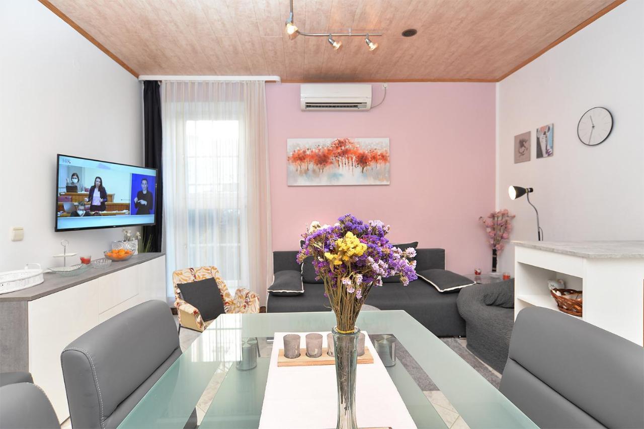 Apartments Jasna 1128 Фажана Екстер'єр фото